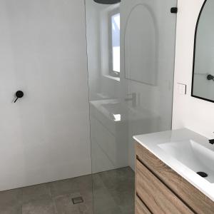 bathroom - Caulfield