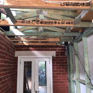 Extension Caulfield