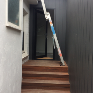 Extension Caulfield